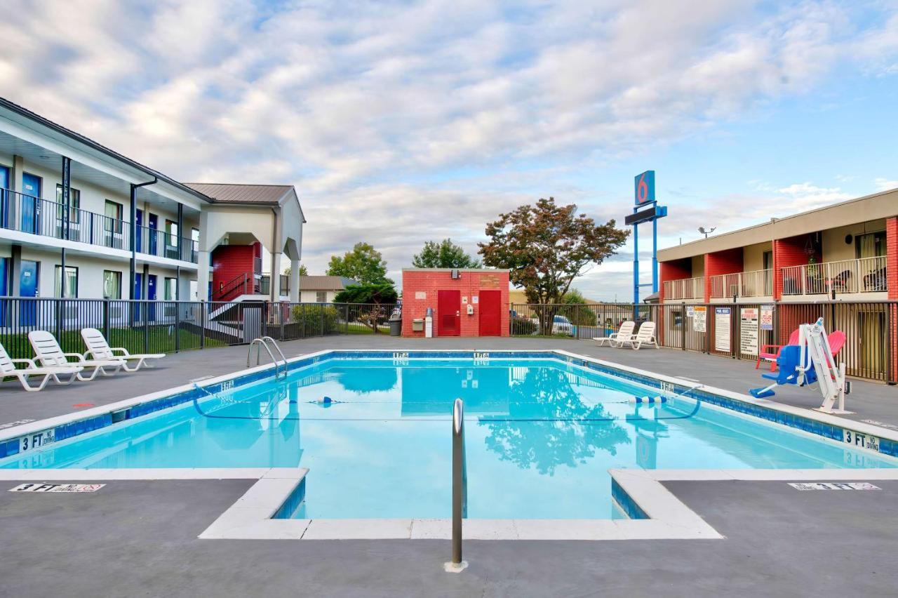 Motel 6-Gainesville, Ga Екстер'єр фото