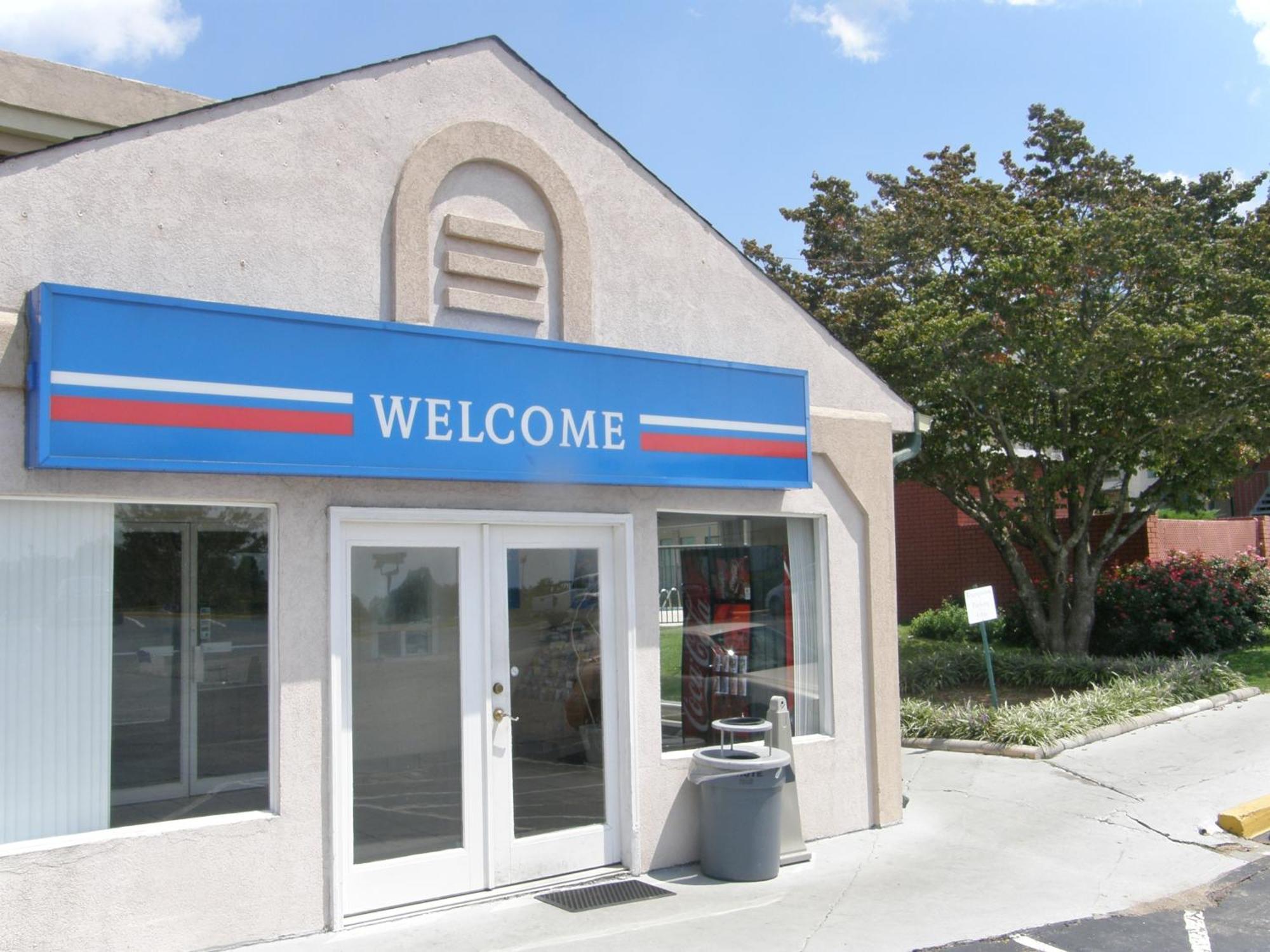 Motel 6-Gainesville, Ga Екстер'єр фото