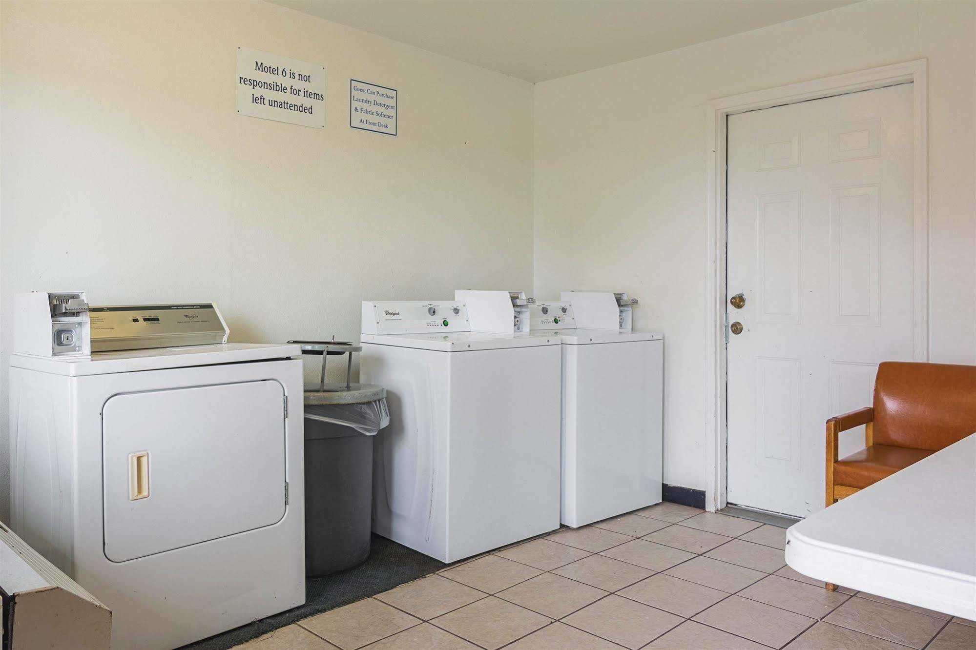 Motel 6-Gainesville, Ga Екстер'єр фото